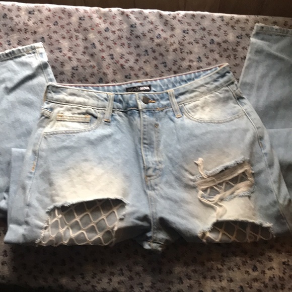 Fashionova Jeans with Fishnet patches - Picture 6 of 8